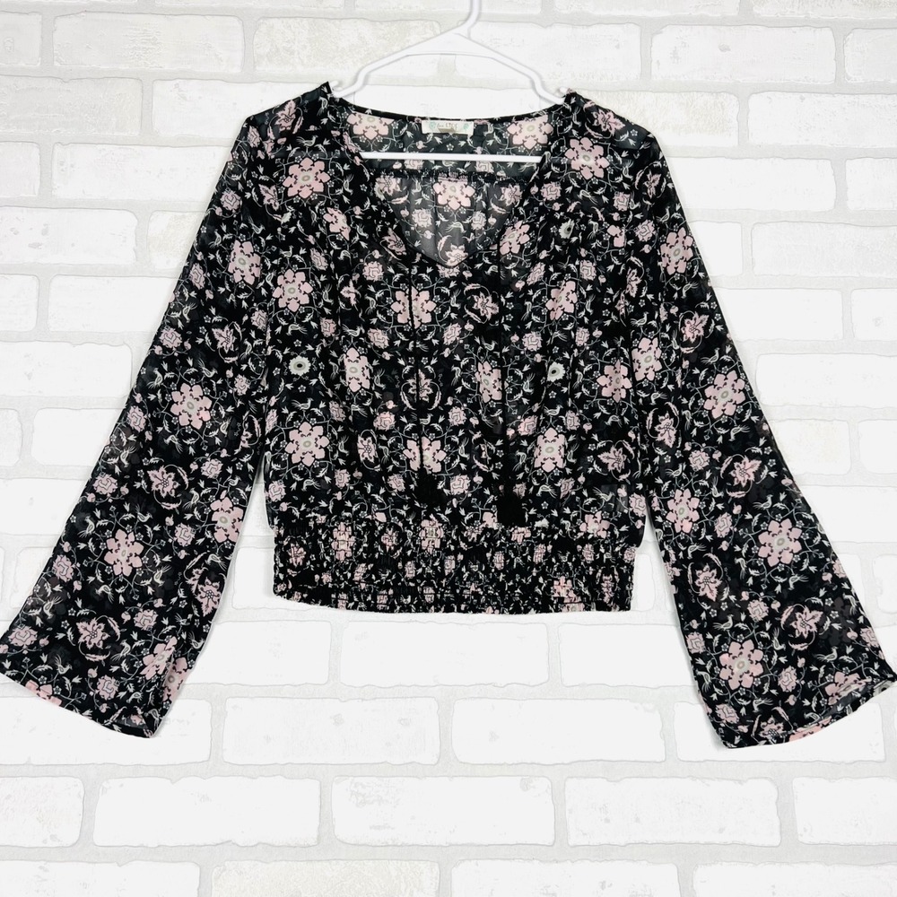 Love Fire Womens Black Pink Floral Sheer Bell Sleeve Smocked Crop Top Medium